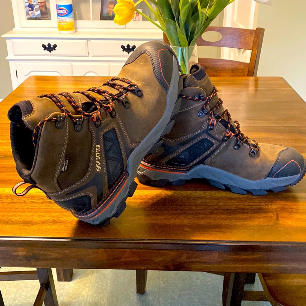 Irish Setter Mens boots. Brand new without tags. Never worn.